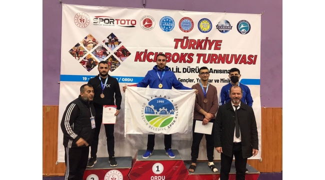 Büyükşehir Kick Boks Takımından 3 Madalya