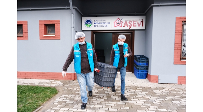 Büyükşehir’in Kazanları Gündüz-Gece Sakarya İçin Kaynıyor