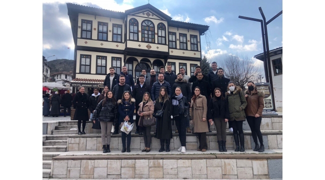 Büyükşehir Turizmcilere Şehrin Doğal ve Tarihi Güzellikleri Gezdirdi
