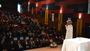 Hatice Kübra Tongar Sapanca’da Sevenleriyle Buluştu