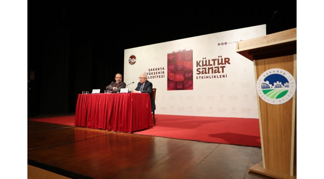 AKM’de İstiklal Şairi Mehmet Akif Ersoy’u Konuştular