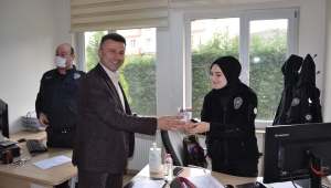Başkan Özen, 8 Mart Dünya Kadınlar Günü’nü Kutladı