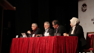 Diriliş Mimarı Sezai Karakoç AKM’de Konuşuldu