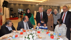 Hendek Yaşlılar Haftasını Kutladı