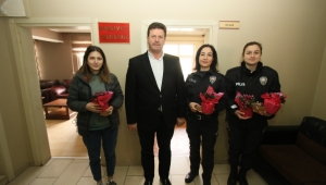 Kadınlar Başımızın Tacıdır