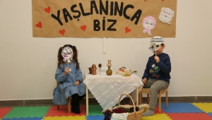 Miniklerden Yaşlılara Saygı Haftası Etkinliği