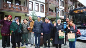Büyükşehir İlk Kafileleri Uğurladı: Termal Tatille Huzur Buluyorlar