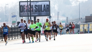 Büyükşehir'in Sporcusu İstanbul Maratonu'nda İpi Göğüsledi