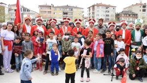 “Karasu Belediyesinden Çocuklara Özel 23 Nisan Şenliği”