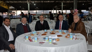 Romanlara Dev İftar