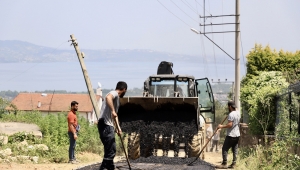 Büyükşehir’den Mahmudiye’ye Güçlü Altyapı Ve 200 Ton Asfalt