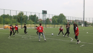 Unutulmaya Yüz Tutmuş Oyunlarla Doyasıya Eğlendiler