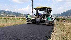 Geyve’de 19 kilometrelik grup yolu bayrama hazırlandı