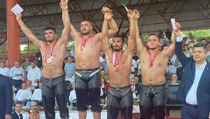 Türkiye’nin en genç başpehlivanı Büyükşehir’den