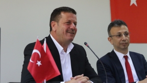 Başkan Soykan İlk Derste Öğrencilerle Buluştu