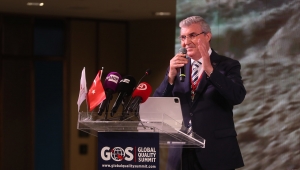 Başkan Ekrem Yüce'ye 'Yılın En İyi Belediye Başkanı' Ödülü