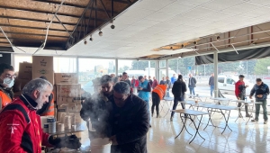 MÜSİAD Sakarya Şubesi Depremzede Çocukların Neşesi Oldu