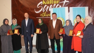 Başkan Gündoğdu Emekçi Kadınlarla Bir Araya Geldi