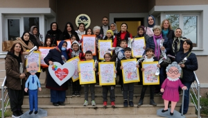 Çocuklar YADEM’de Yaşlılarla Resim Yaptı