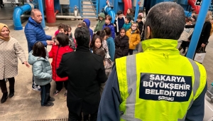 Öğrenciler Büyükşehir Belediyesi ile Bilinçlenmeye Devam Ediyor