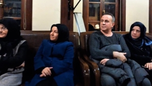 TYB Sakarya’dan Kadınlar Gününde Söyleşi ve İmza Günü Etkinliği