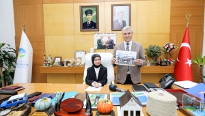 Büyükşehir Koltuğunu Devralan Başkan Erva’dan Dikkat Çeken Deprem Vurgusu: “Sakarya İçin Projelerim Var”