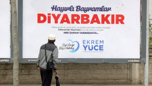 Sakarya, Kardeşlerini Unutmadı: Şehrin Her Yerinde Bu Yazılar Var