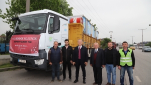 Hendek Belediyesi Deprem Bölgesine Destek Olmaya Devam Ediyor