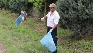 Arifiye Belediyesinden Bayram Öncesi Gölbaşı Yolunda Mıntıka Temizliği