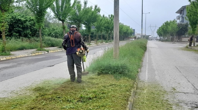 Hendek’te Bayram Hazırlıkları Hız Kesmeden Devam Ediyor