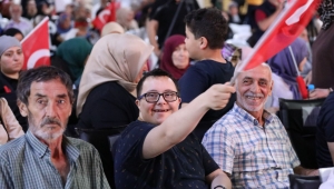 Akyazı 15 Temmuz'da Yine Meydanlardaydı