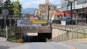 Alt Geçit Bakım ve Tadilata Alınıyor..