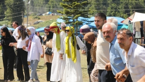 Binlerce Vatandaş Acelle Yaylası’nda Buluştu