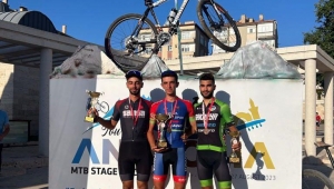 Büyükşehir Sporcusundan Bronz Madalya Geldi