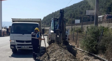 Geyve'de İki Bin Metrelik İçme Suyu Hattı Yeniliyor
