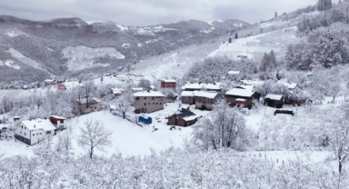Sakarya’nın Yüksek Kesimlerine Kar İle Gelen Güzellik