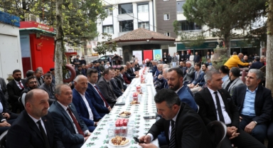 FERİZLİ’DE COŞKULU BAYRAMLAŞMA