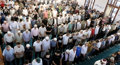 Sakarya'da Bayram Namazı Eda Edildi