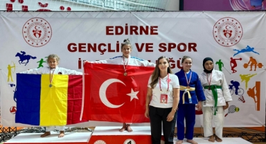 Edirne’de altın madalya Serra’nın: Sakarya’nın gururu oldu