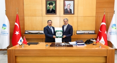 Yusuf Alemdar Irak Başkonsolosu Hamed’i ağırladı: “Bu coğrafyada geleceğe kardeşlik duygusuyla bakarak hareket ediyoruz”