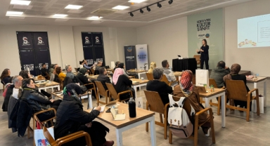 Serdivan Belediyesi’nden Ailelere Yönelik Gelişim Programı