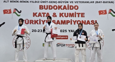 Ayşe Sude Yalova’dan altın madalyayla döndü