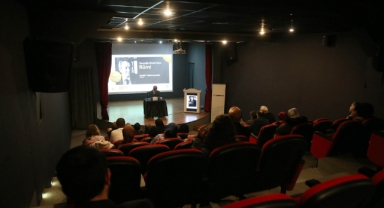 Yalsızuçanlar’ın sözleriyle Rumi: “O’nun fikirleri insanı hakikate ulaştıran bir köprü”