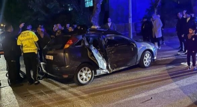 Adapazarı’nda Otomobil İle Motosiklet Çarpıştı: 1 Ölü, 2 Yaralı