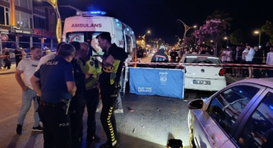 Çöp Atmaya Giden Kadına Çarpıp Olay Yerinden Kaçtı