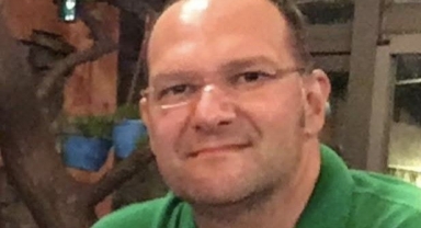 Kedi Tüyü Değil Akciğer Kanserine Yenilmiş