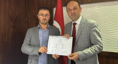 O Meclis Üyesine Başkan Yıldız’dan “İstifa” Çağrısı!