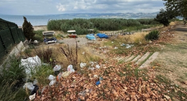 Arifiye Gölbaşı Park’ta Çevre Rezaleti: Piknik Alanı Çöplüğe Döndü