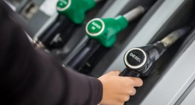 Benzine Zam Ya Da İndirim Gelecek Mi? İşte 25 Ağustos 2025 Güncel Benzin, Motorin Ve LPG Fiyatları