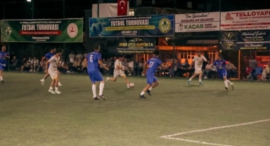 Ferizli’de 15 Temmuz Futbol Turnuvası’nda Şampiyon Bu Akşam Belli Oluyor